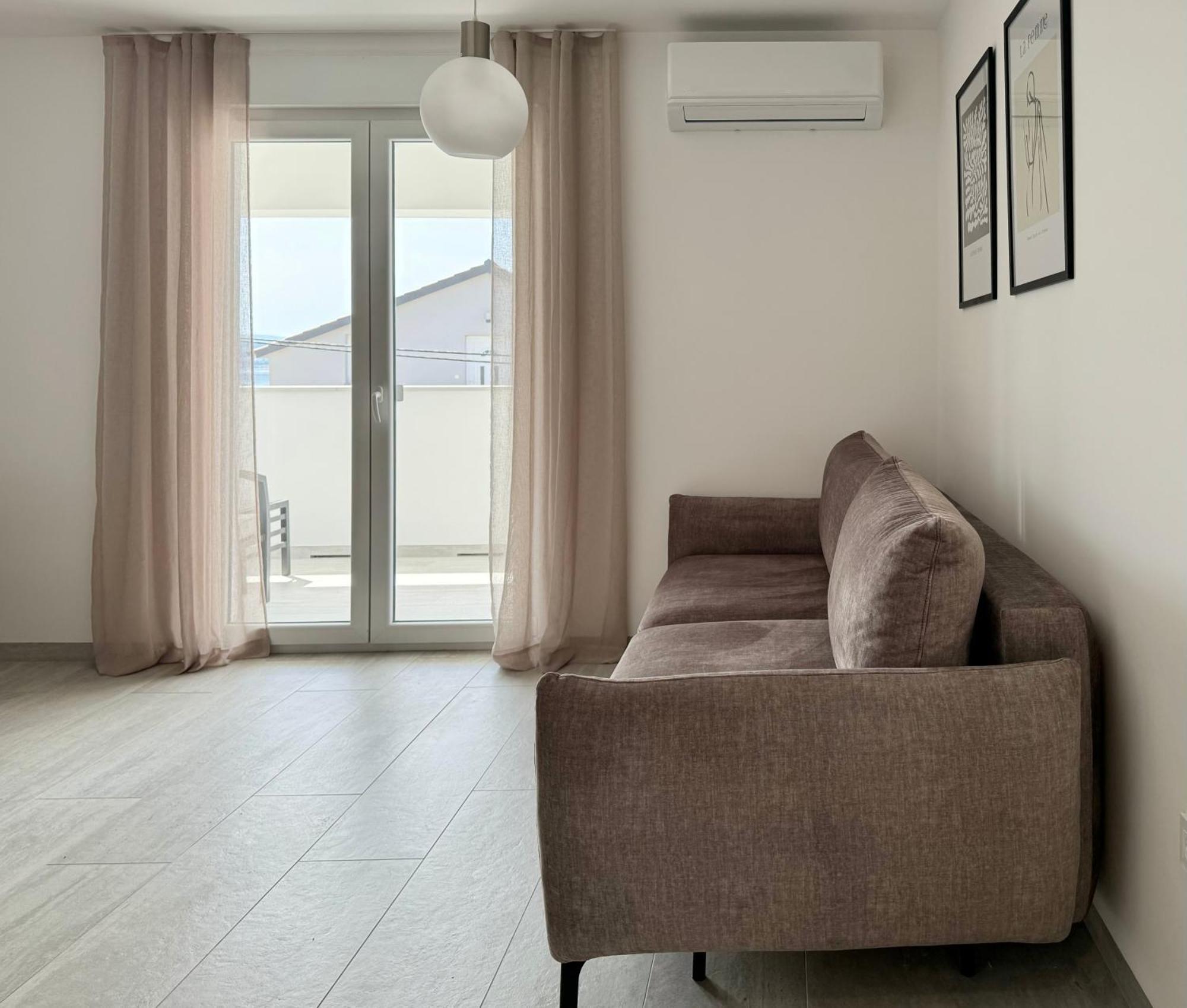 Apartments S&V Maslenica Exterior photo