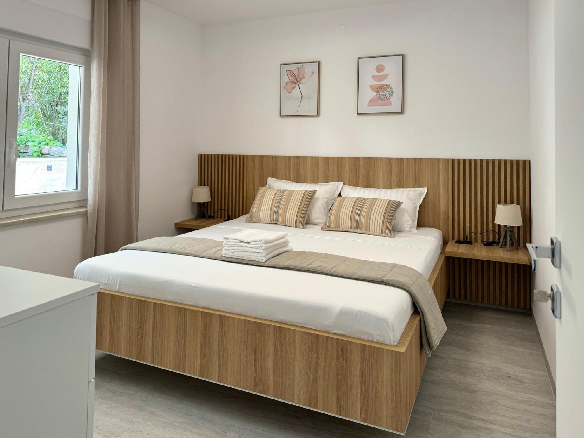 Apartments S&V Maslenica Exterior photo