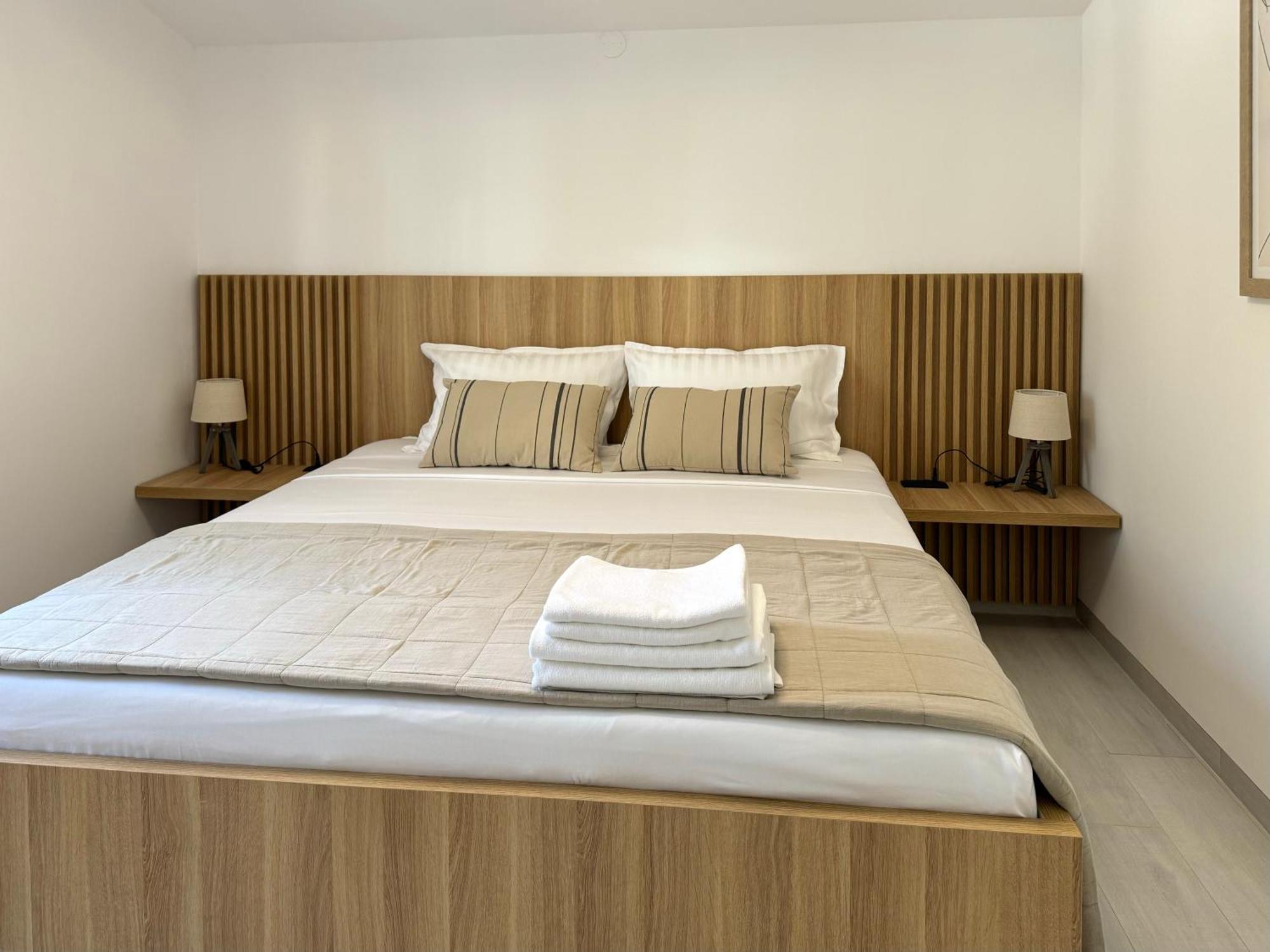 Apartments S&V Maslenica Exterior photo