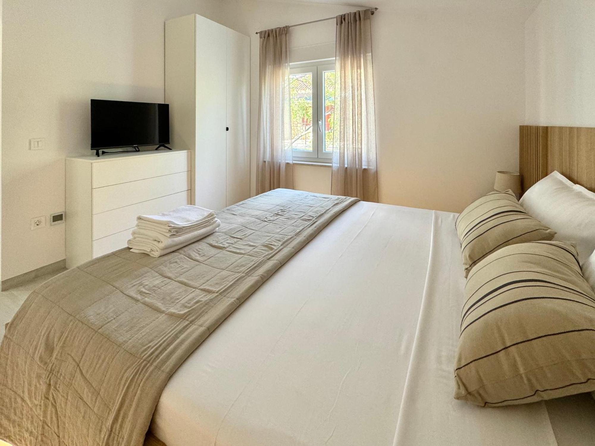 Apartments S&V Maslenica Exterior photo