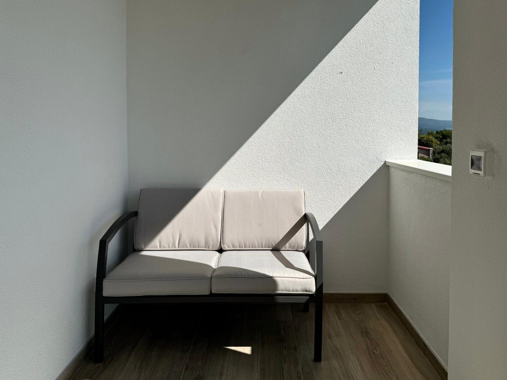 Apartments S&V Maslenica Exterior photo