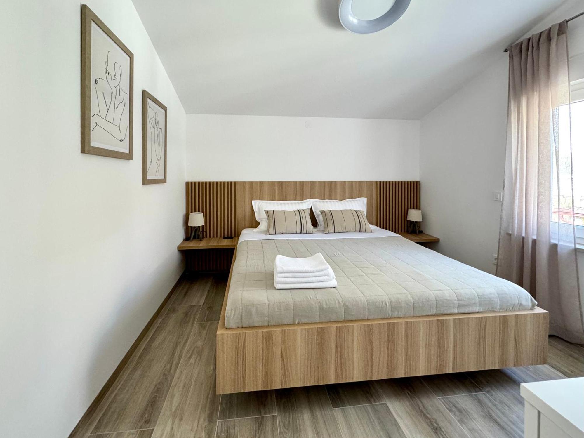 Apartments S&V Maslenica Exterior photo
