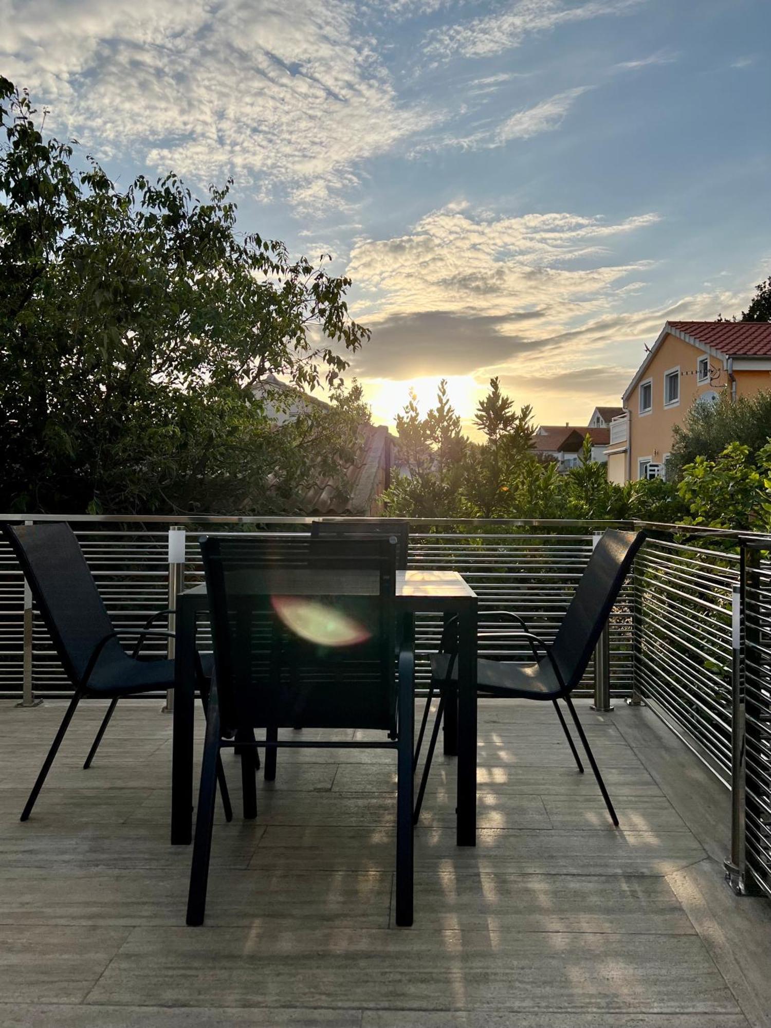 Apartments S&V Maslenica Exterior photo