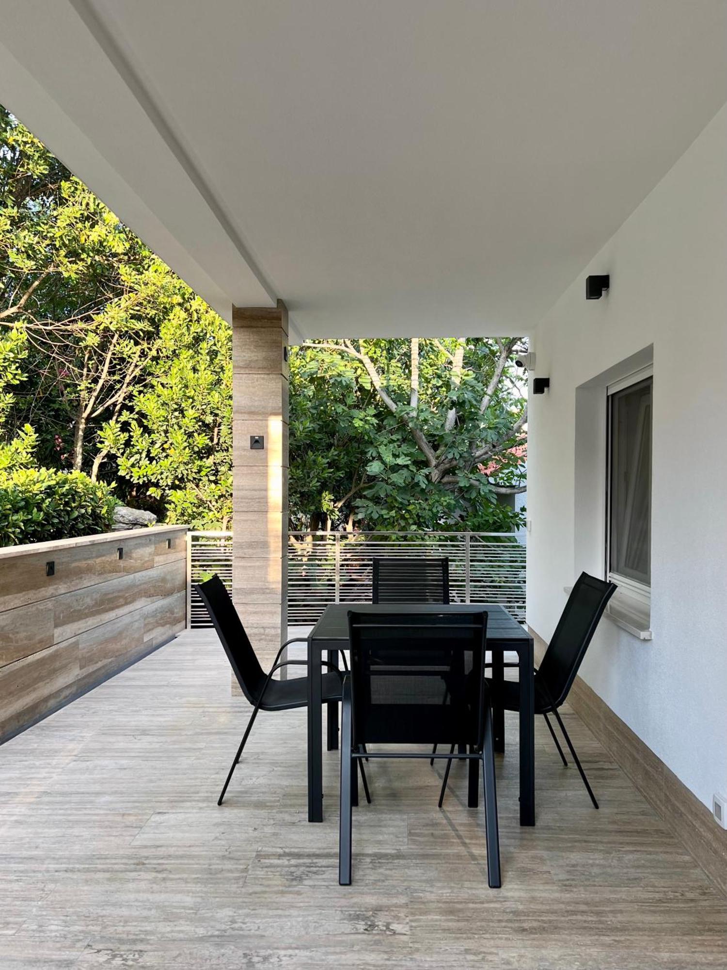 Apartments S&V Maslenica Exterior photo