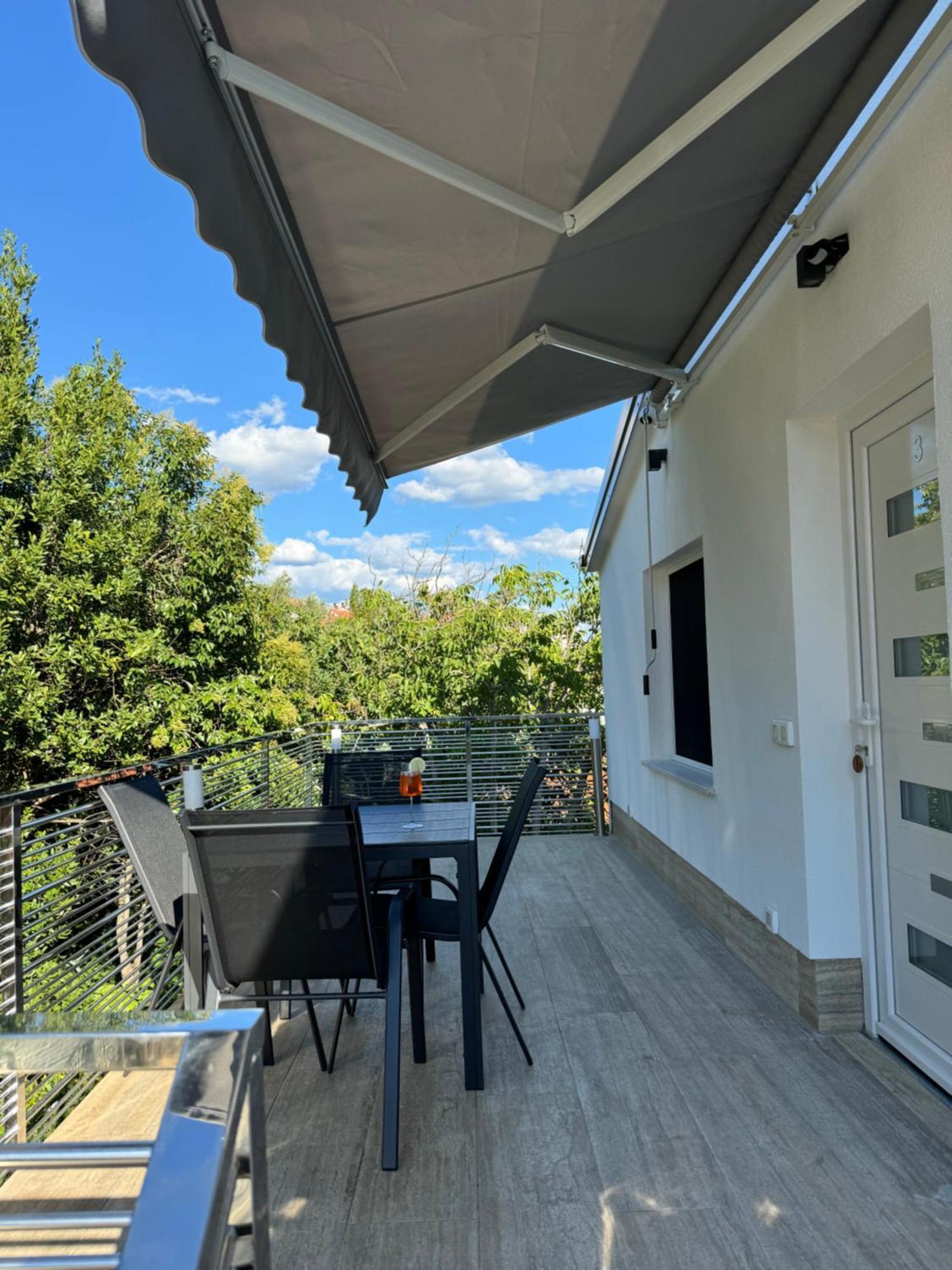 Apartments S&V Maslenica Exterior photo